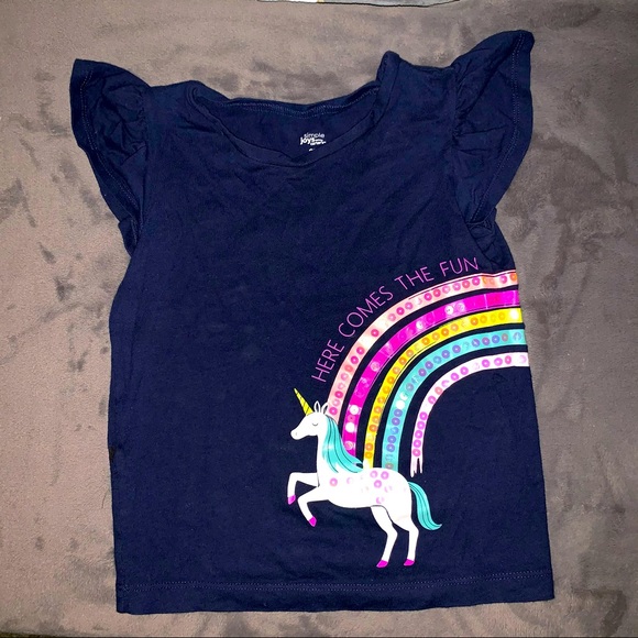 ❗️$5❗️Little girl’s Carter’s unicorn tee size 3T - Picture 1 of 3